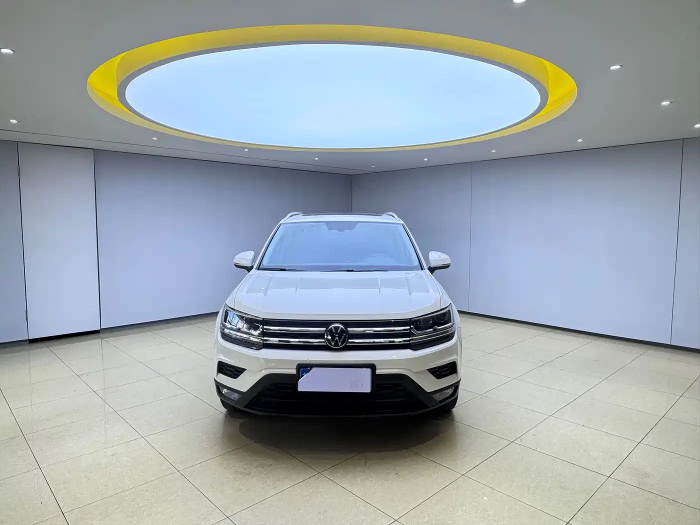 Volkswagen Tharu 2022 280TSI FWD Luxury Edition фото 2
