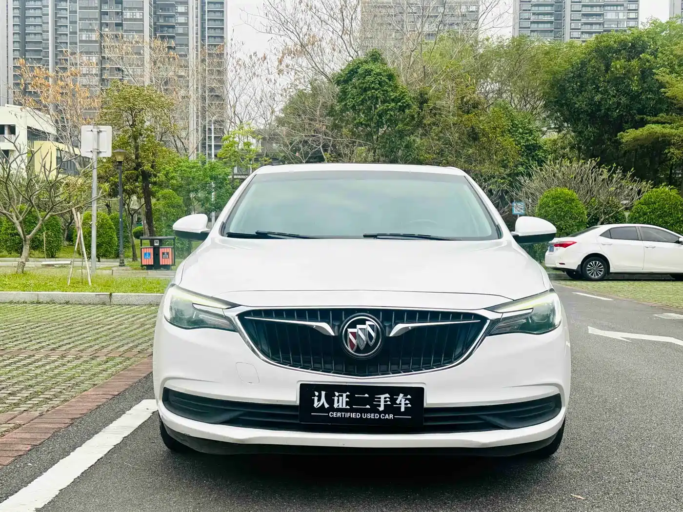 Buick Excelle 2018 18T Automatic Elite фото 2