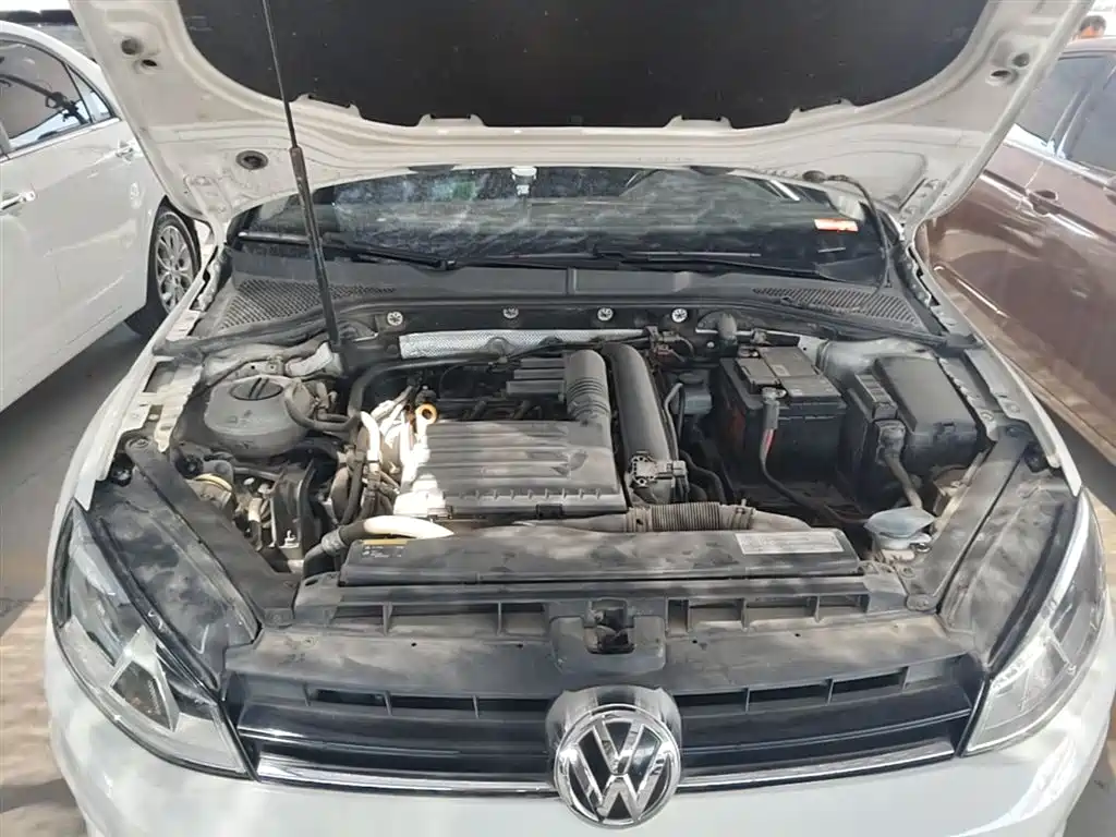Volkswagen Golf 2015 1.4TSI Automatic Comfort фото 16