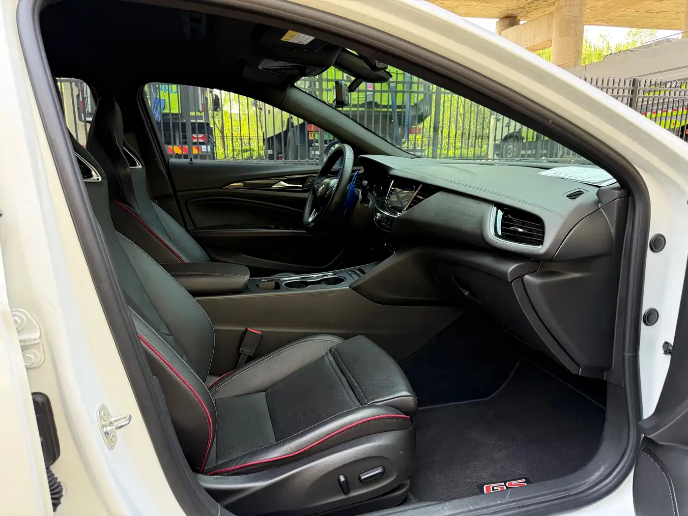 Buick Regal 2020 GS 28T Elite фото 10