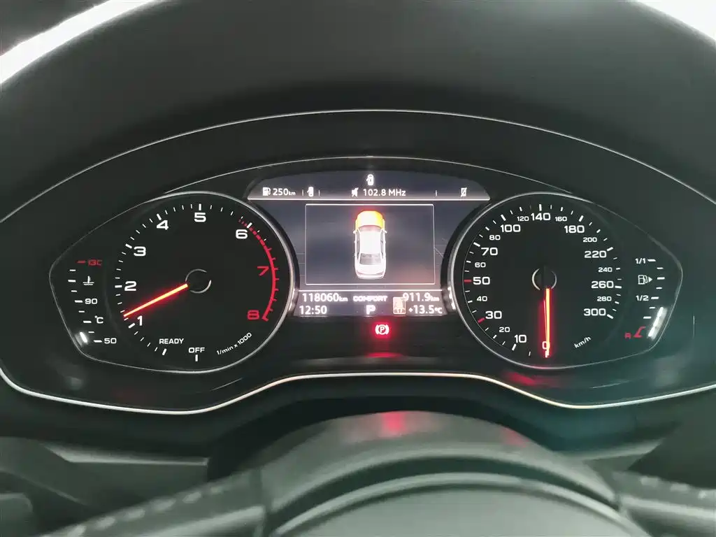 Audi A4L 2018 30th Anniversary 40 TFSI Progressive фото 8