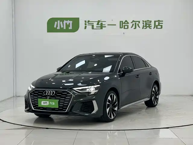 Audi A3 A3L Limousine 35 TFSI, Стиль Спорт