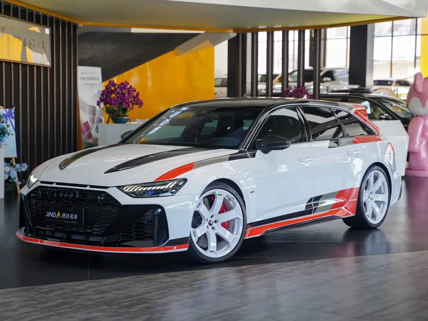 Audi RS 6 2025 2025 RS 6 Avant GT