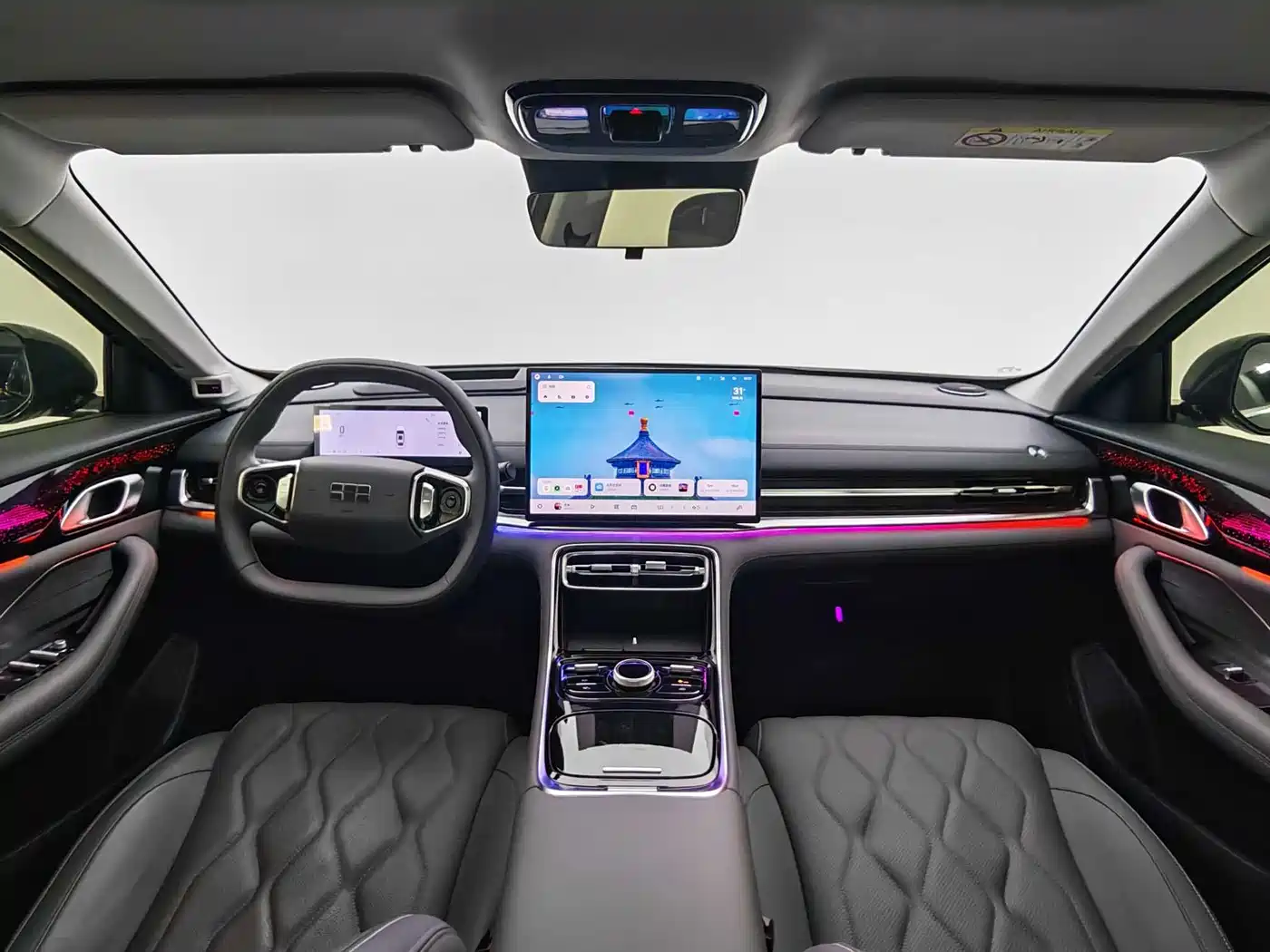 Geely Galaxy Galaxy A7 2025 EM-i 150km Explorer+ Edition фото 15