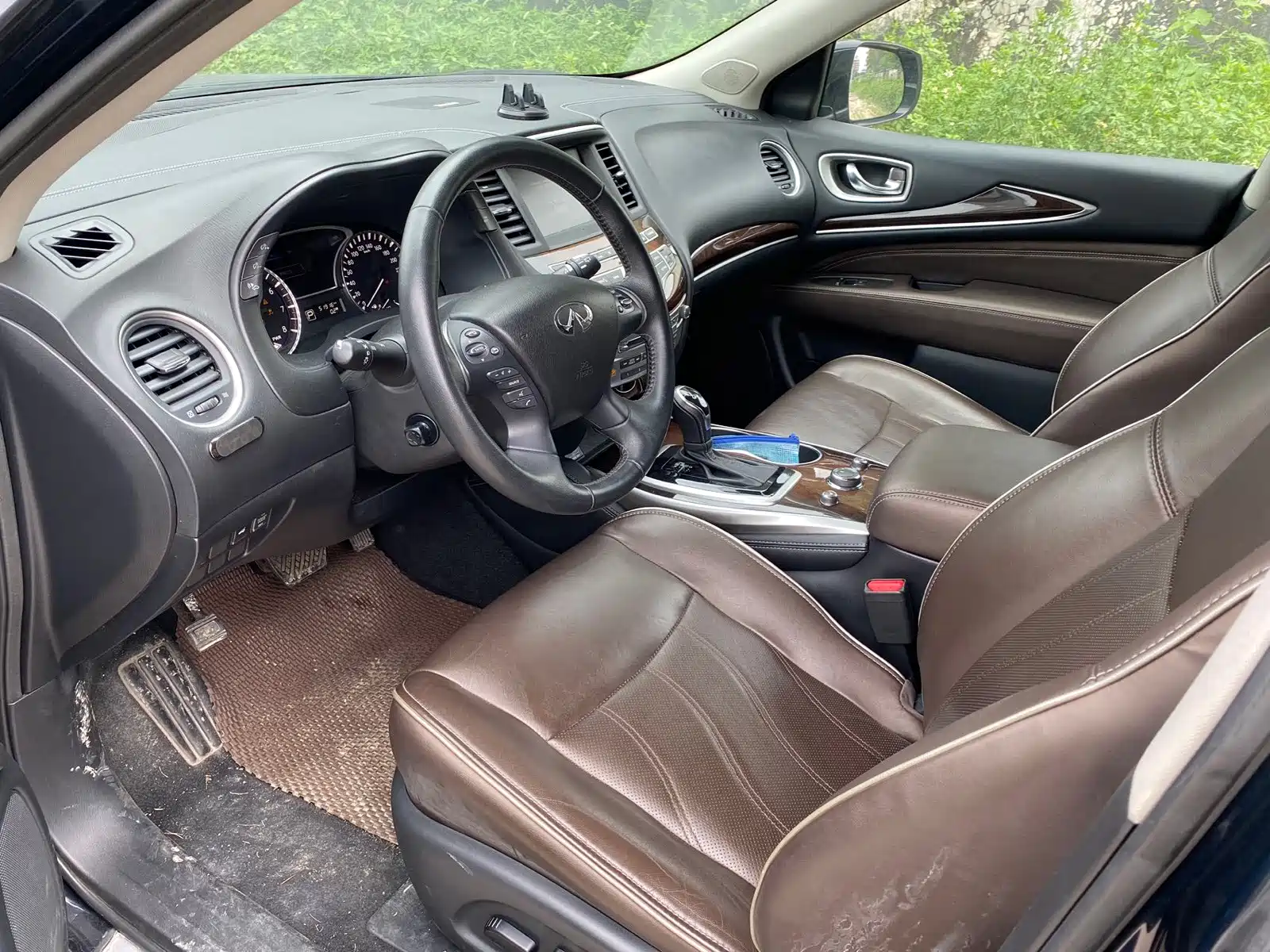 Photo 8 - Infiniti QX60 (Import)