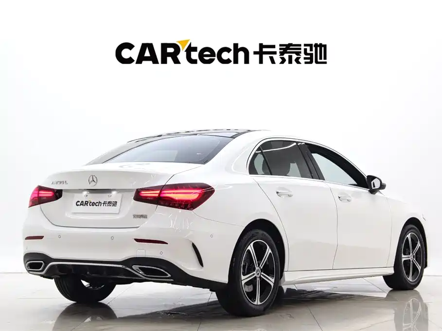 Mercedes-Benz A-Class 2024 A 200 L Fashion Edition фото 6