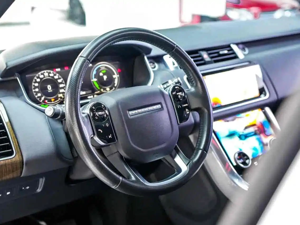 Land Rover Range Rover Sport PHEV 2018 Model P400e фото 4