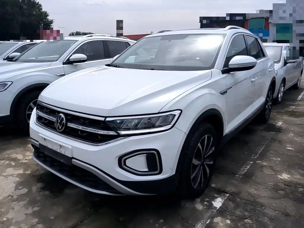 Volkswagen T-Roc, миниатюра 2