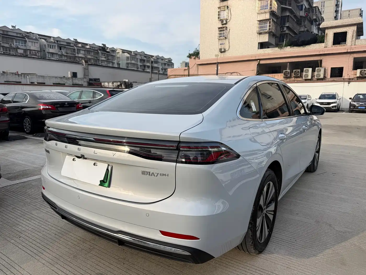 Geely Galaxy Galaxy A7 фото 10