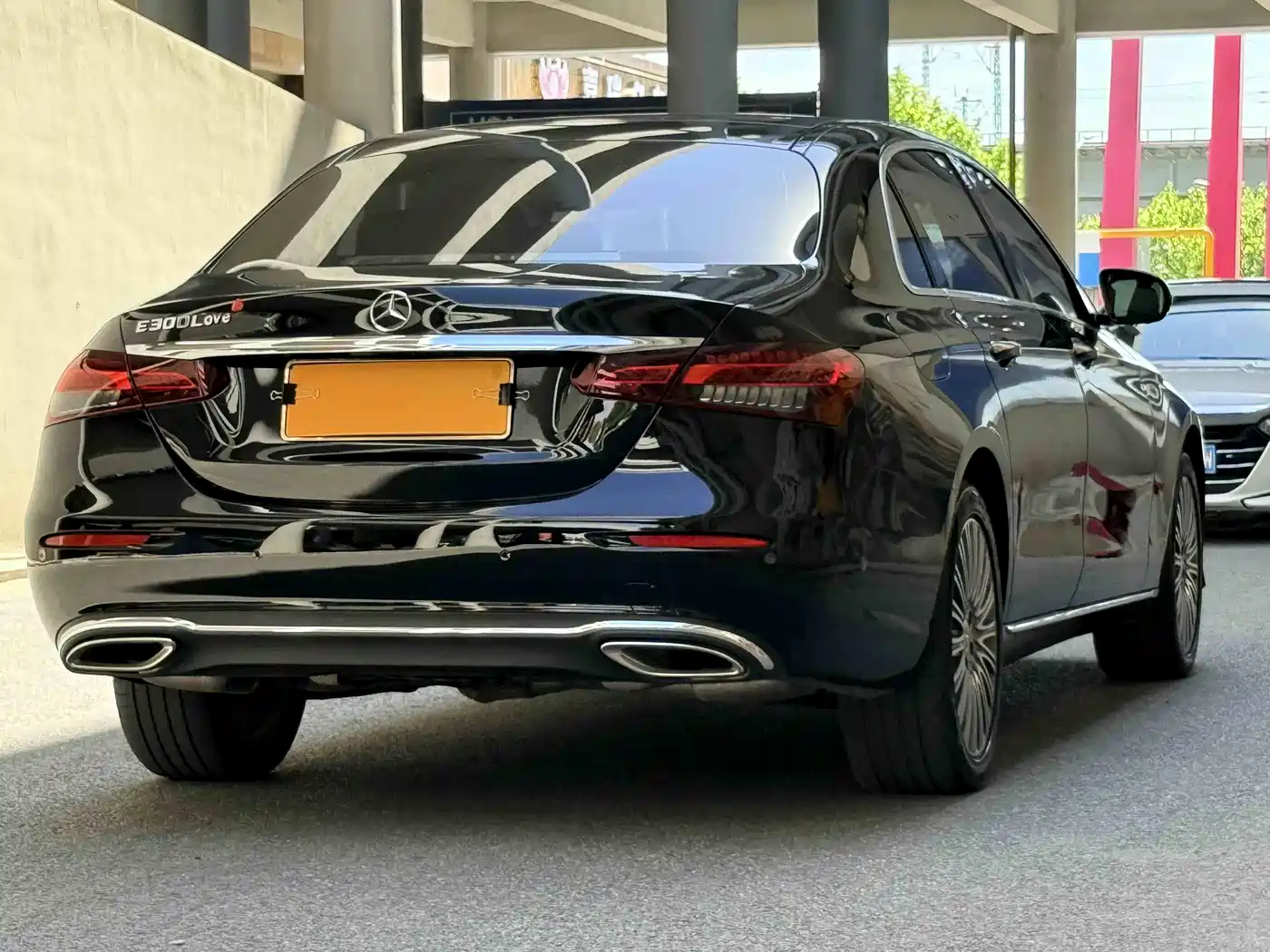 Mercedes-Benz E-Class 2022 Facelift E 300 L Fashion Style фото 4