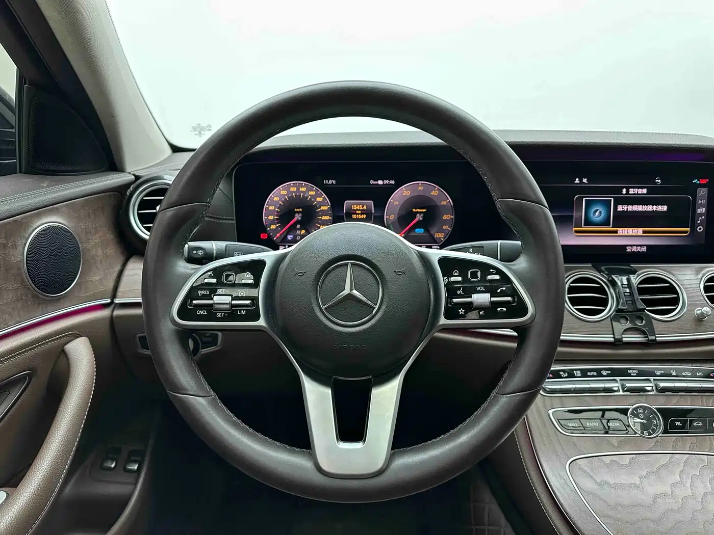 Mercedes-Benz E-Class New Energy 2020 E 300 e L фото 15