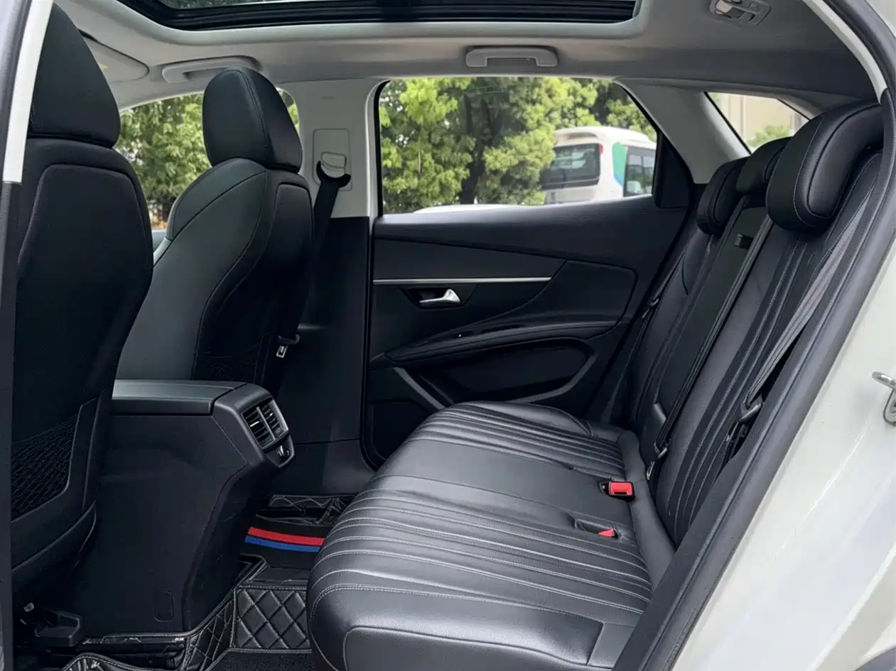 Peugeot 4008 2018 350THP Luxury фото 14