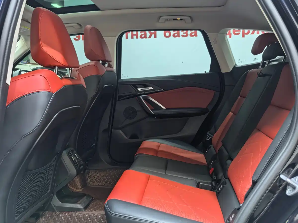 BMW X1 2023 sDrive20Li X Design Package фото 8