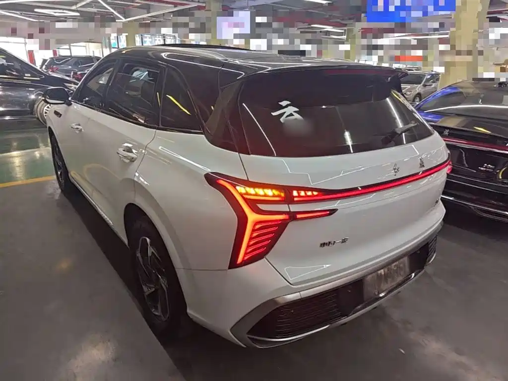 Hongqi HS3 2023 1.5T 2WD Virtue Edition фото 5