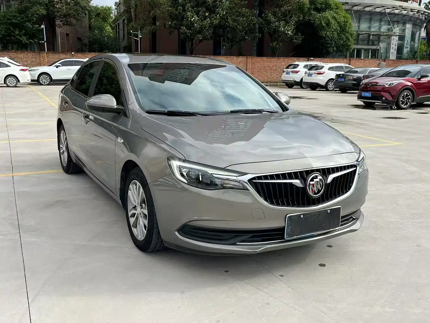 Buick Excelle 2019 18T Auto Connected Elite China VI фото 3
