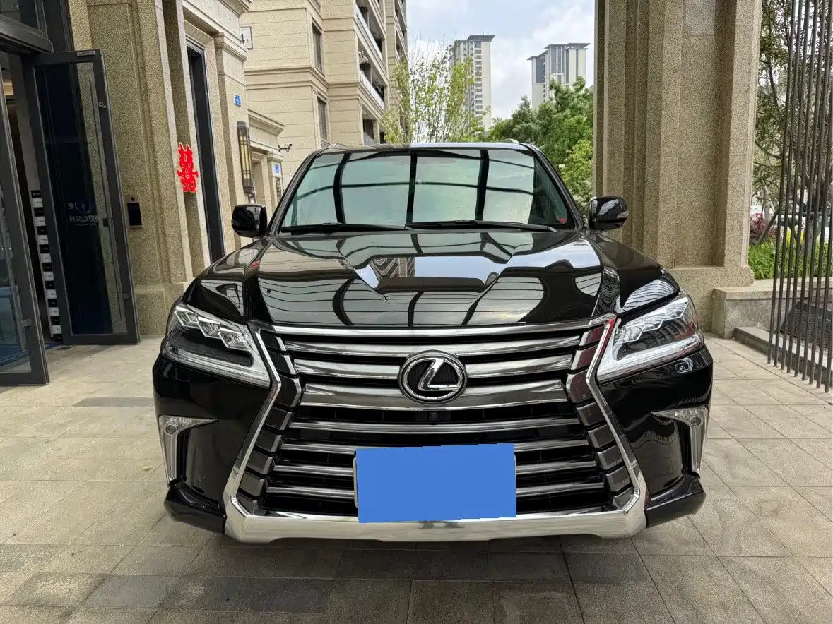 Lexus LX 2019 570 Dynamic Luxury Edition