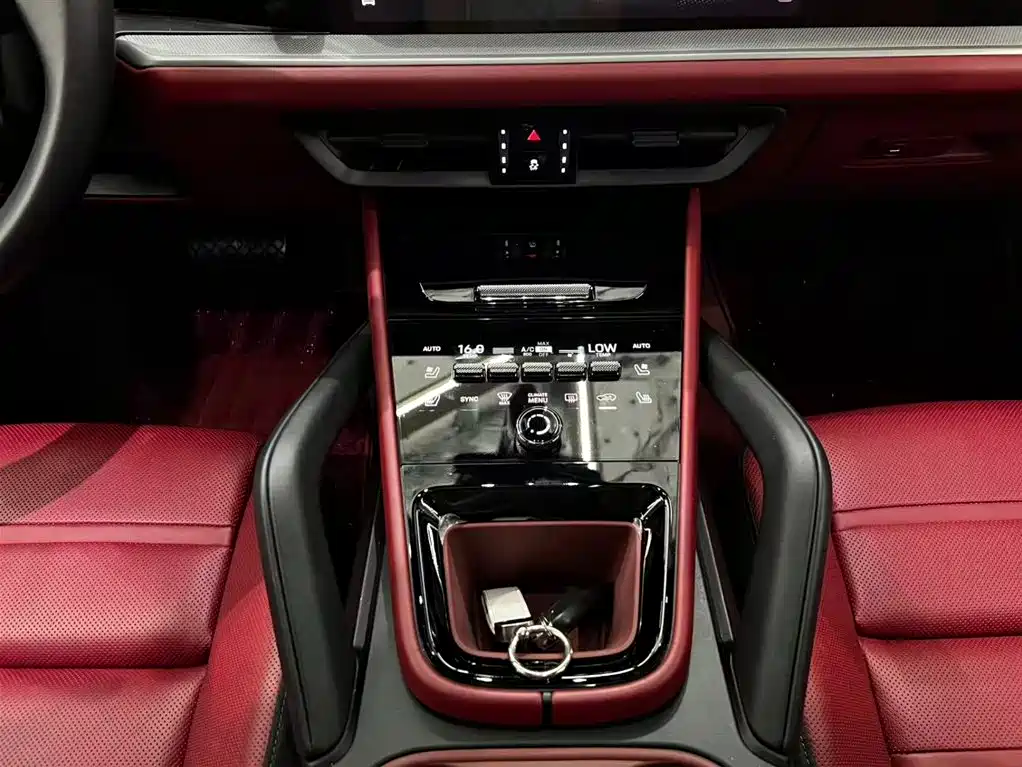 Porsche Cayenne 2024 Cayenne 3.0T фото 9