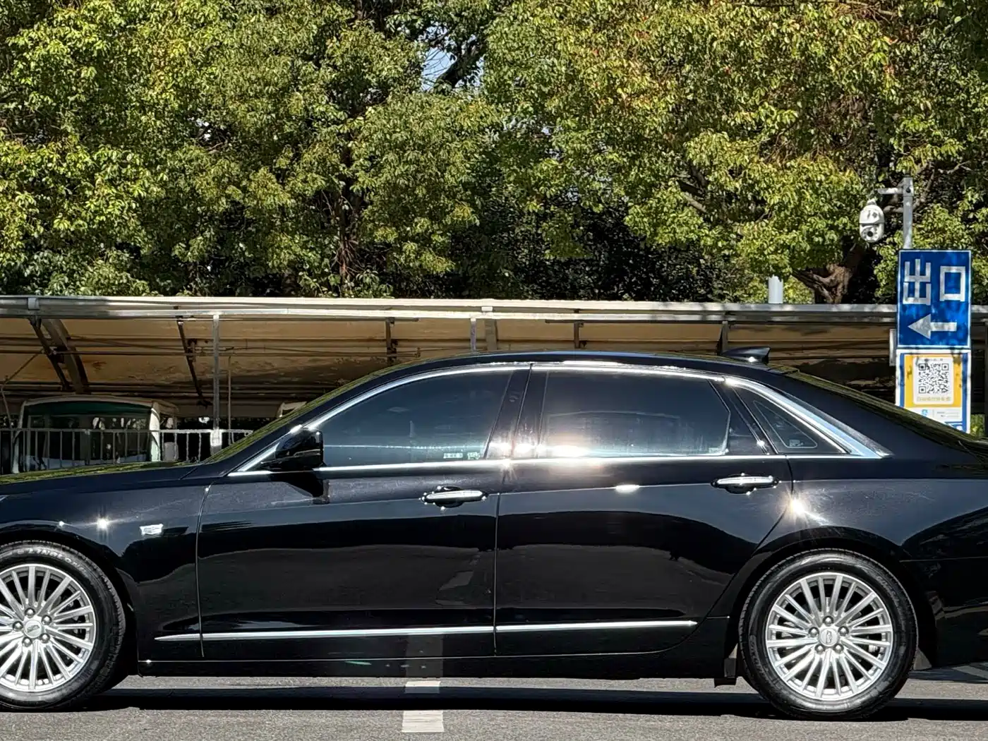 Cadillac CT6 2022 28T Luxury фото 3