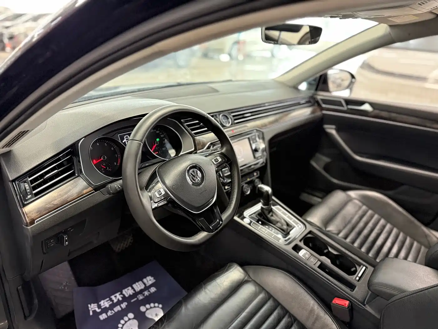 Volkswagen Magotan 2018 Facelift 330TSI DSG Luxury фото 9