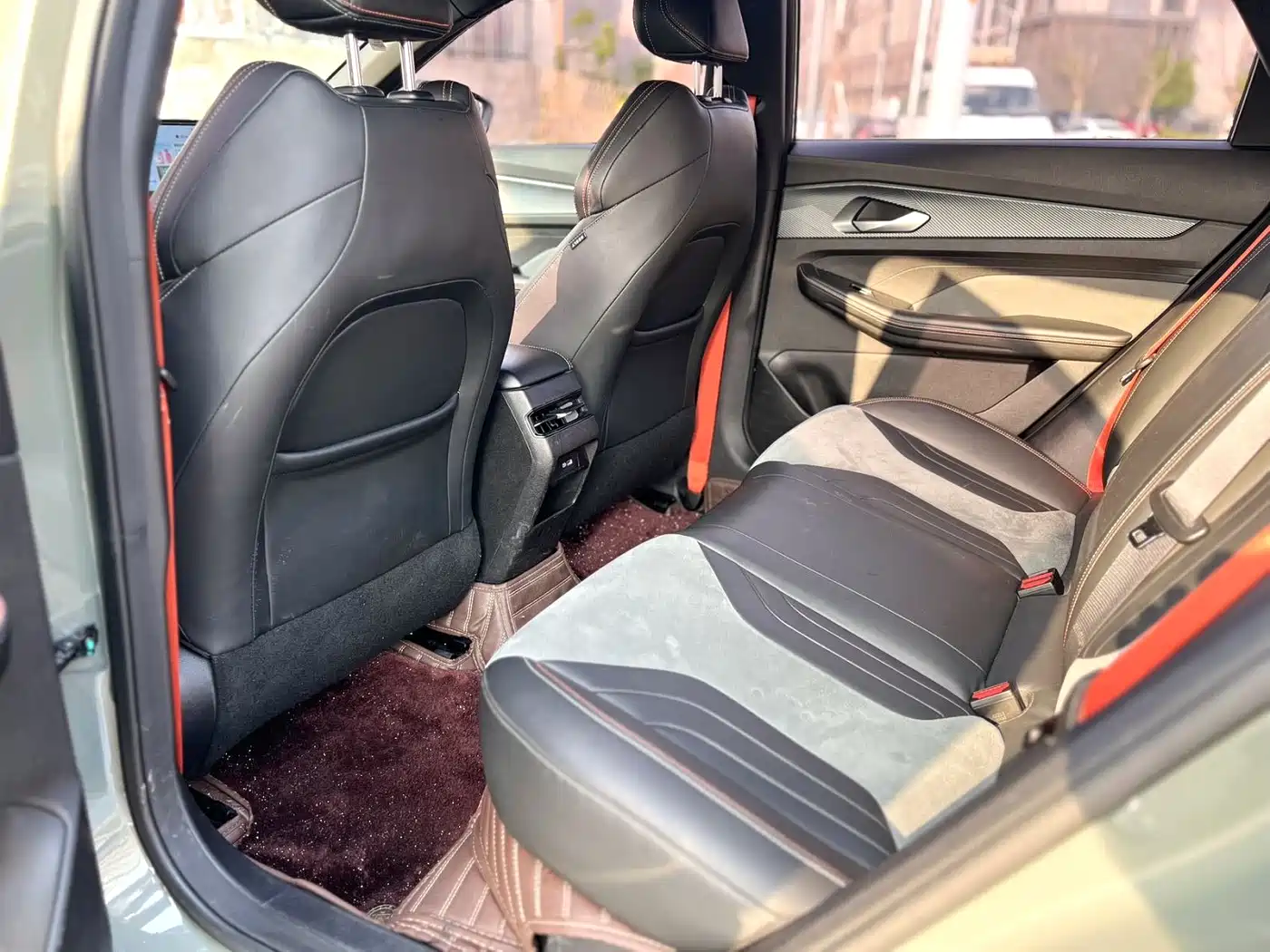 GEELY AUTOMOBILE BINRUI