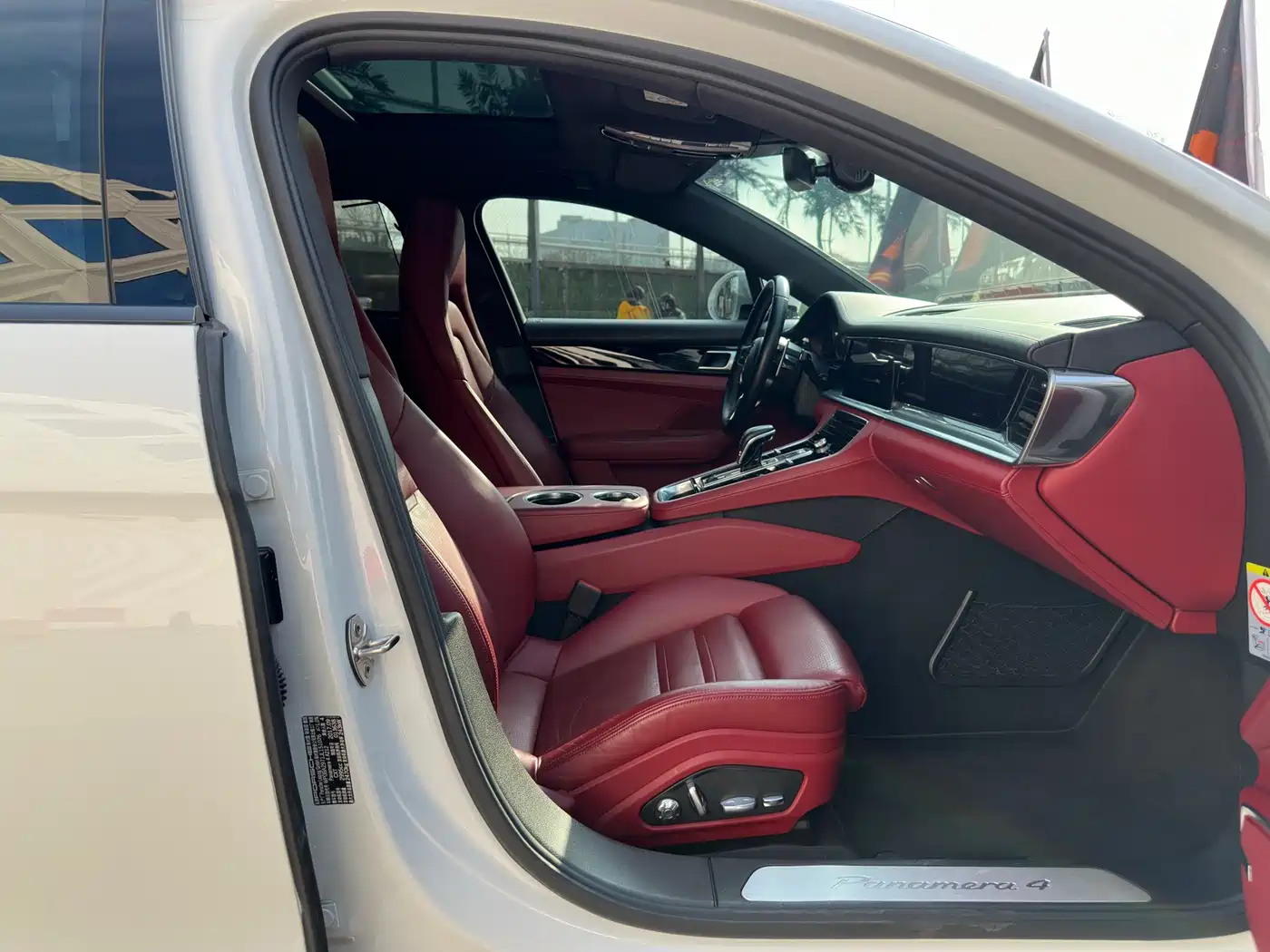 Porsche Panamera 2017 Panamera 4 Executive Long Wheelbase 3.0T фото 13
