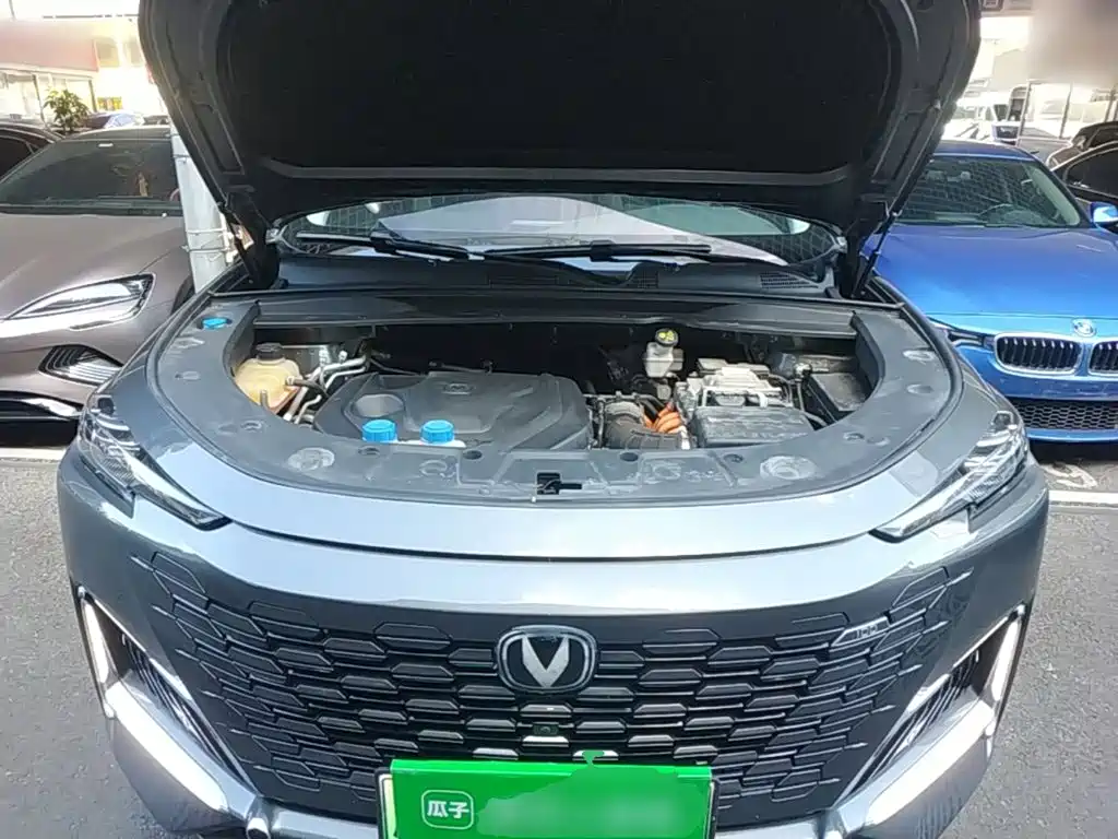 Changan UNI-K iDD 2024 2023 Smart Electric iDD 1.5T 135km Smart Fun Edition