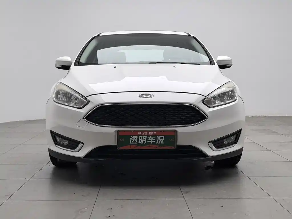 Photo 3 - Ford Focus