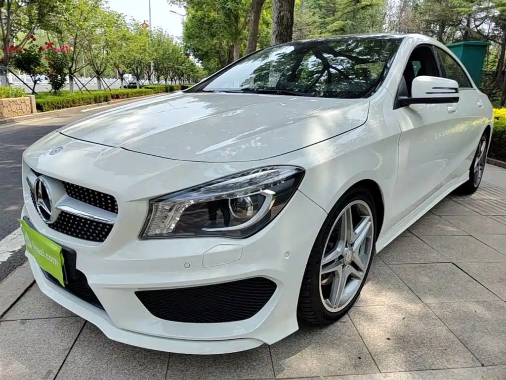 Mercedes-Benz CLA (Import) 2015 CLA 220 4MATIC фото 2