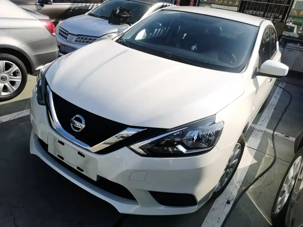 Nissan SYLPHY, миниатюра 2