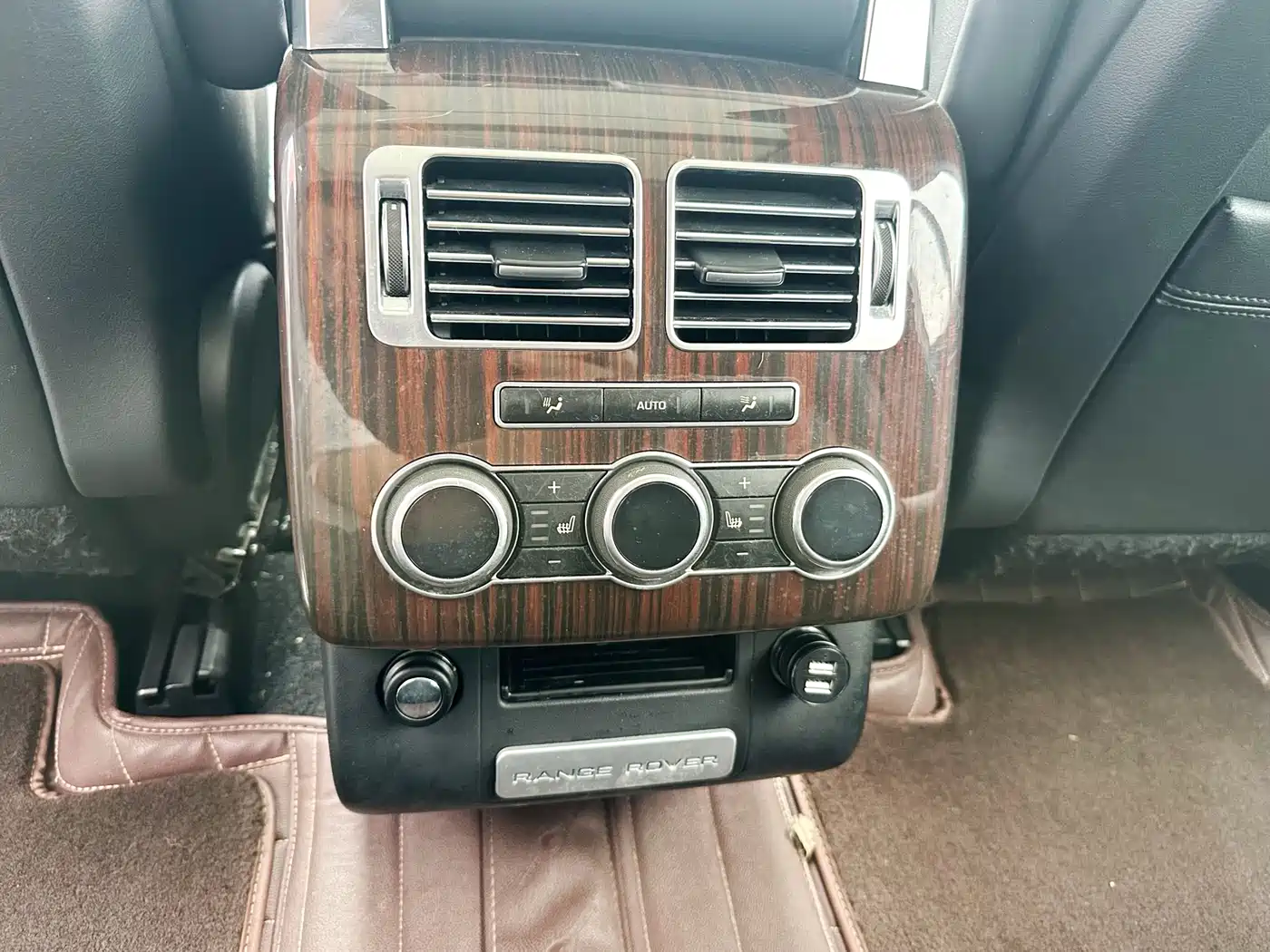 Land Rover Range Rover 2014 3.0 SC V6 Vogue фото 10