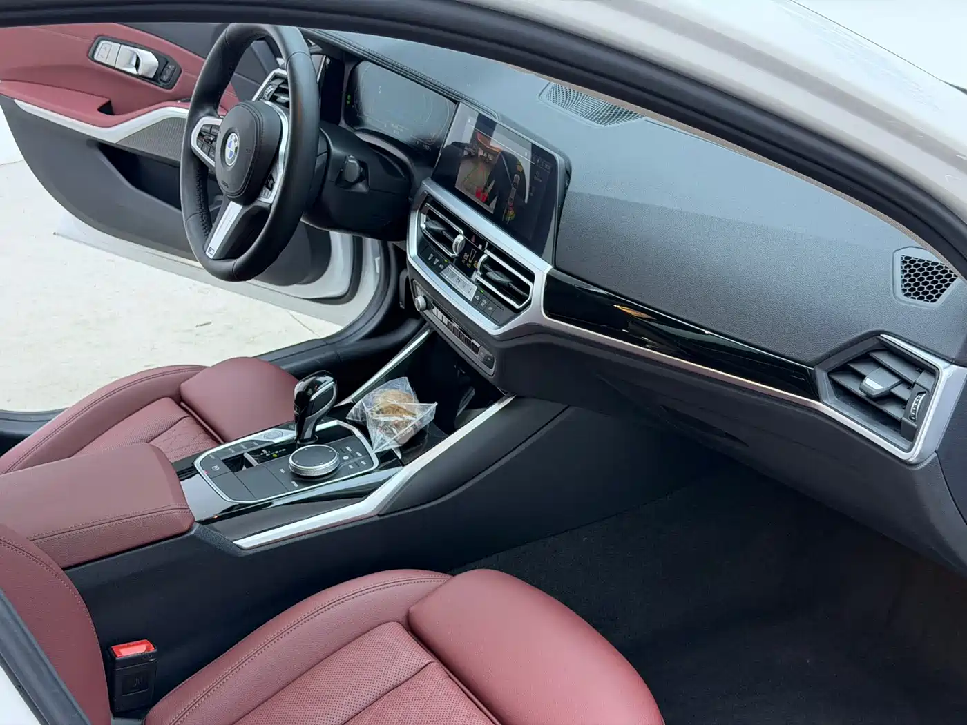 BMW 3 Series 2022 Facelift 320Li M Sport Package фото 16
