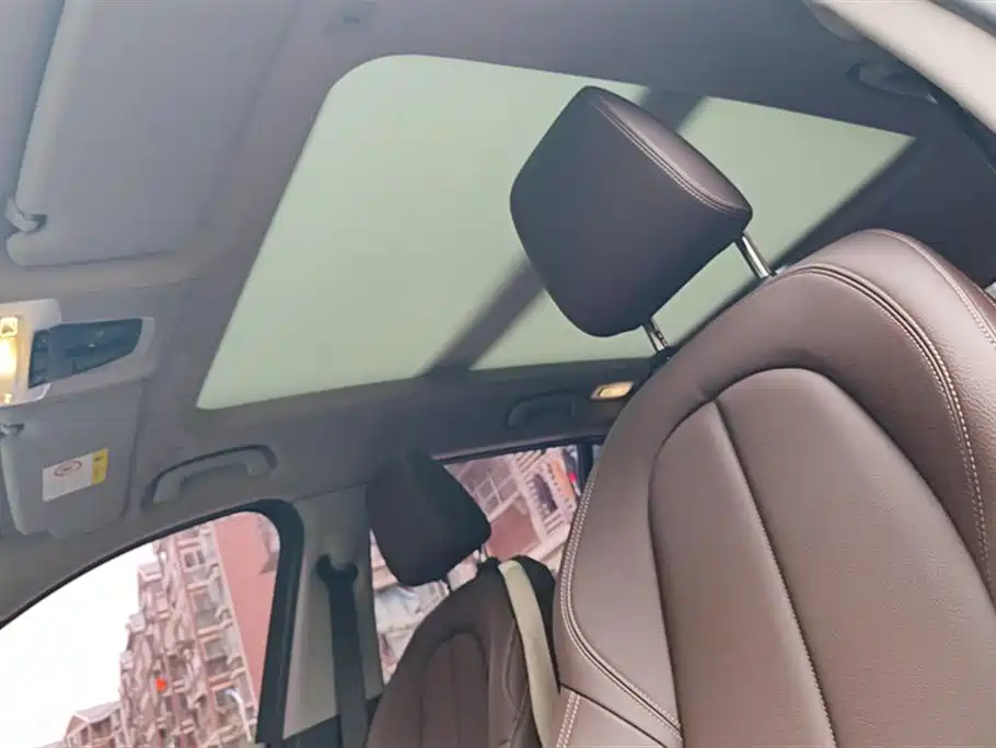 BMW X1 2022 sDrive25Li Leading фото 9