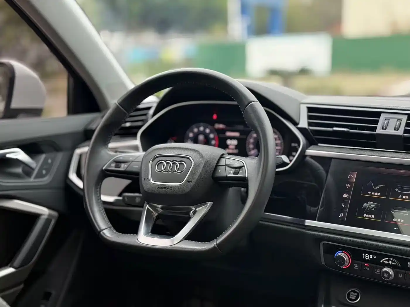 Audi Q3 2020 40 TFSI Fashion Dynamic фото 7