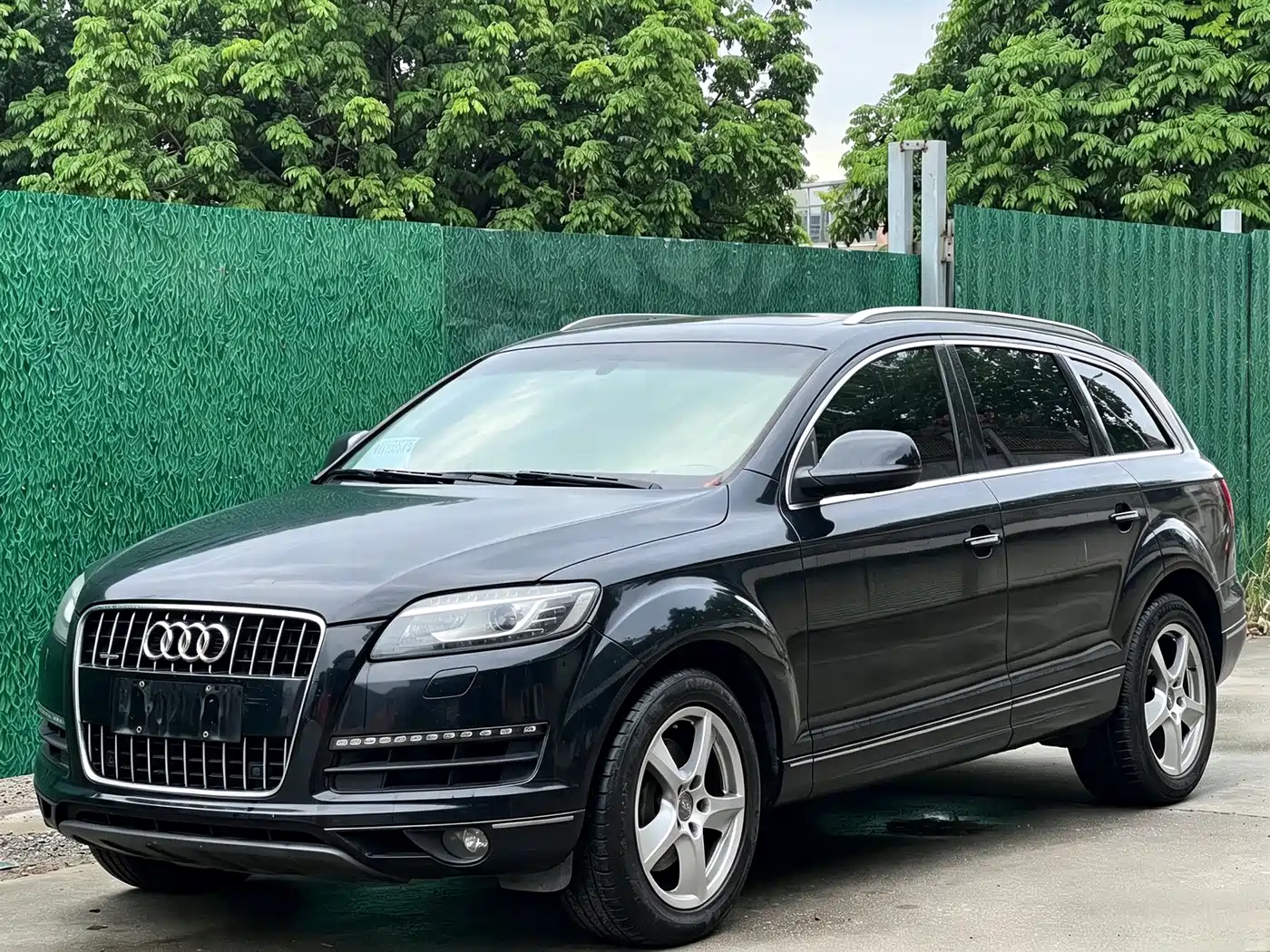 Фото 1 - Audi Q7