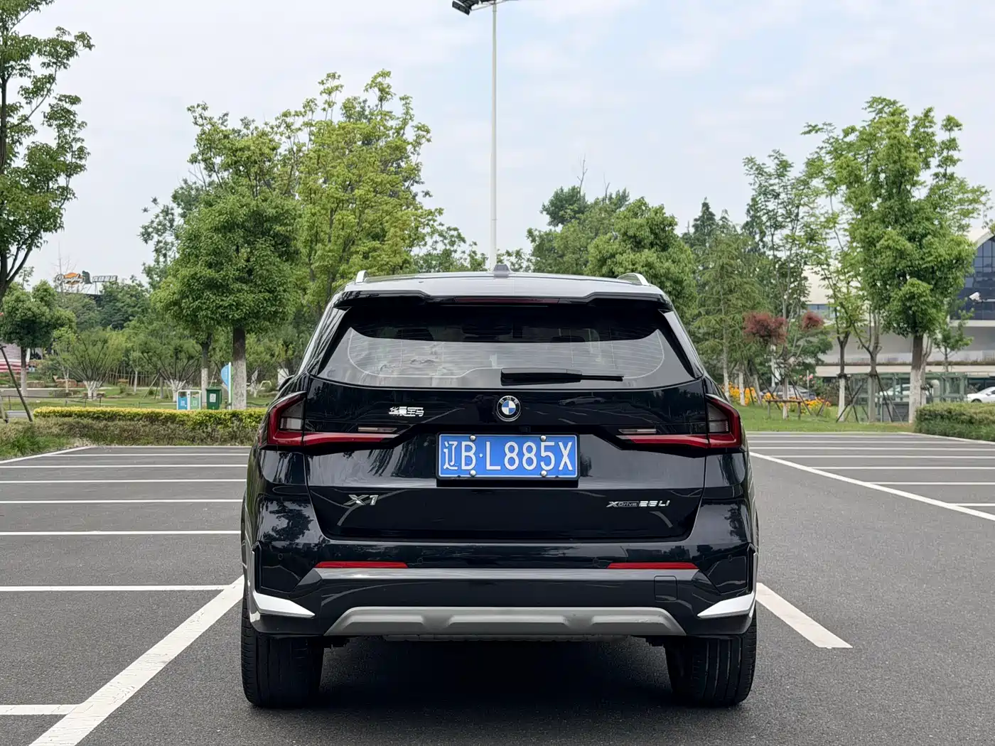 BMW X1 2023 xDrive25Li X Design Package фото 5