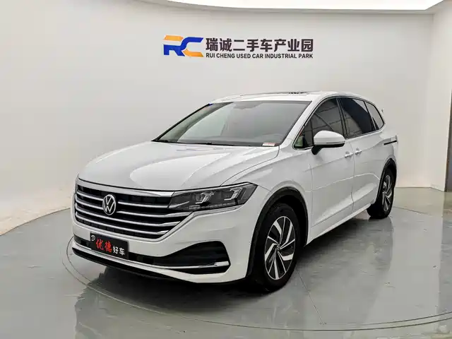 Volkswagen Viloran 330TSI, Люкс
