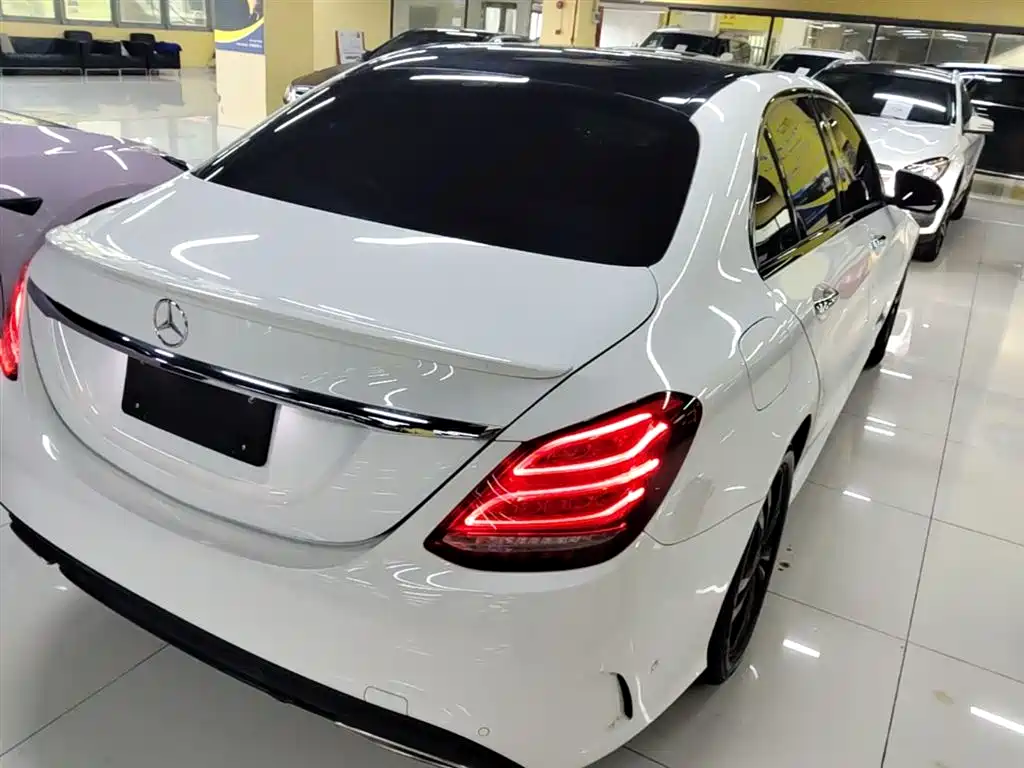 Mercedes-Benz C-Class 2017 Facelift C 200 Sport Edition фото 7