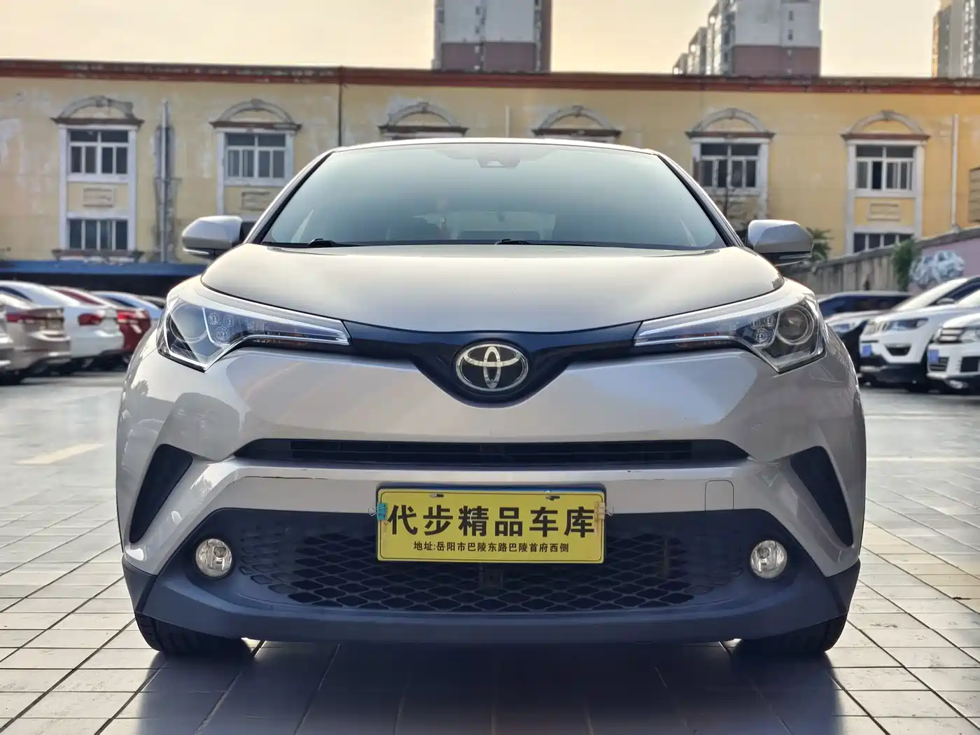 Toyota C-HR 2020 2020 Model 2.0L Leading