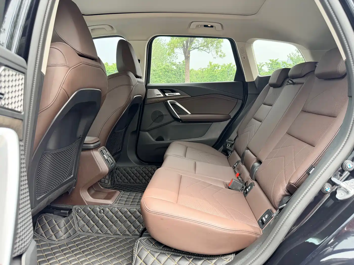 BMW X1 2023 xDrive25Li X Design Package фото 10
