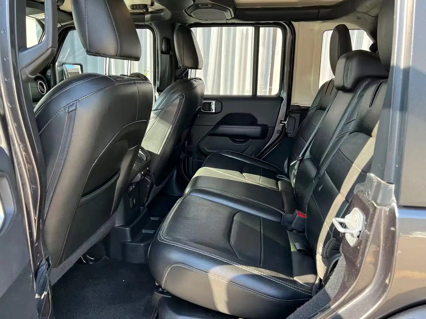 Jeep Wrangler 4xe 2022 2021 4-Door 2.0T 4xe Sahara