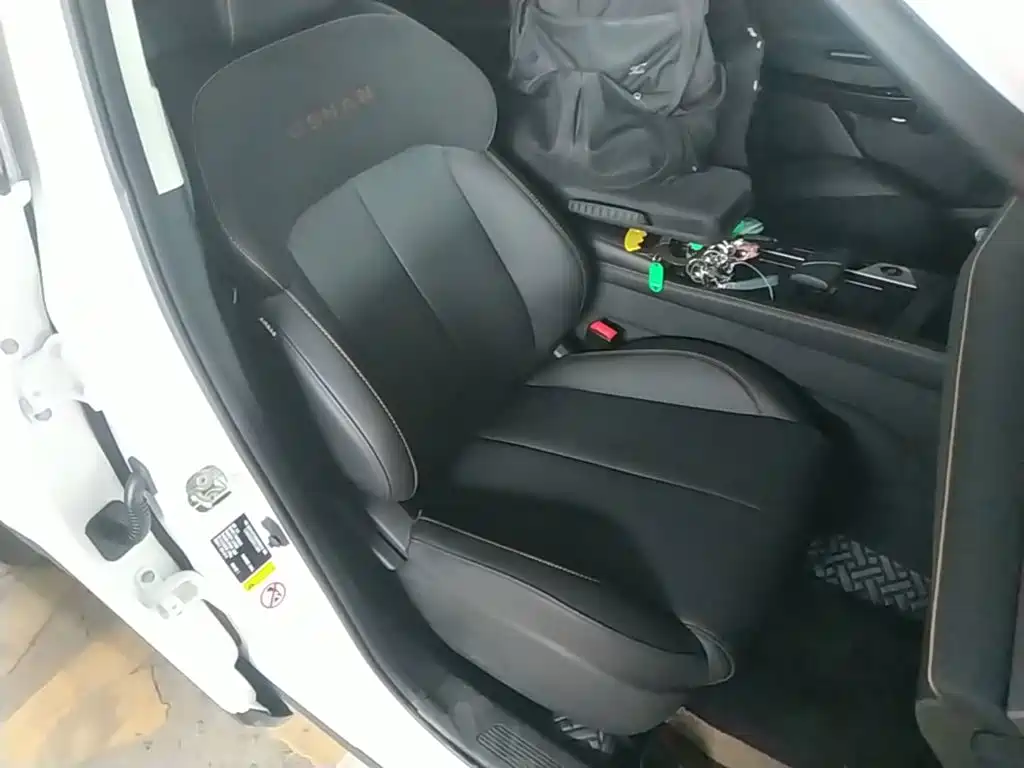 Changan Oshan X7 PLUS 2023 2023 Enjoy Edition 1.5T Auto Navigation 7-Seater