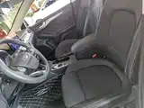 Фото 15 - Ford Focus