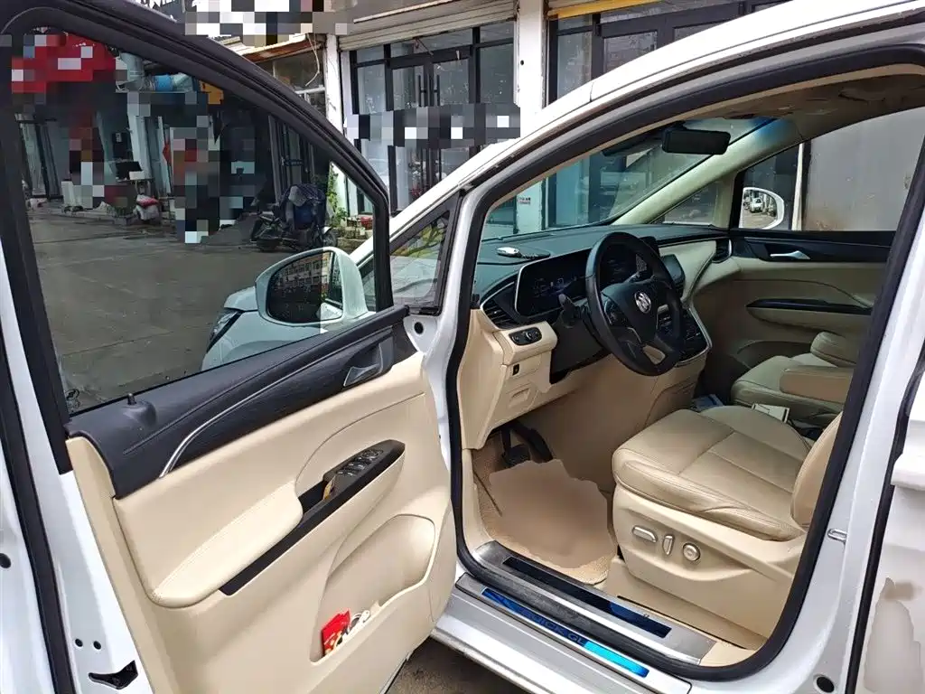 Buick GL8 2023 ES Landmaster Exclusive фото 14
