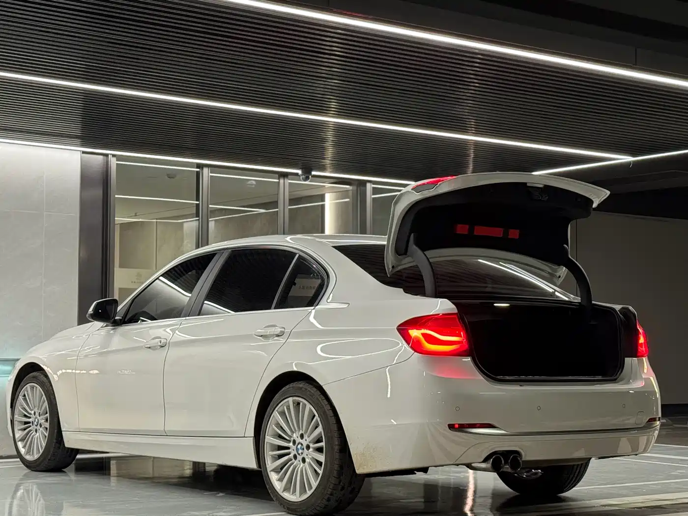 BMW 3 Series 2017 320Li Fashion фото 16