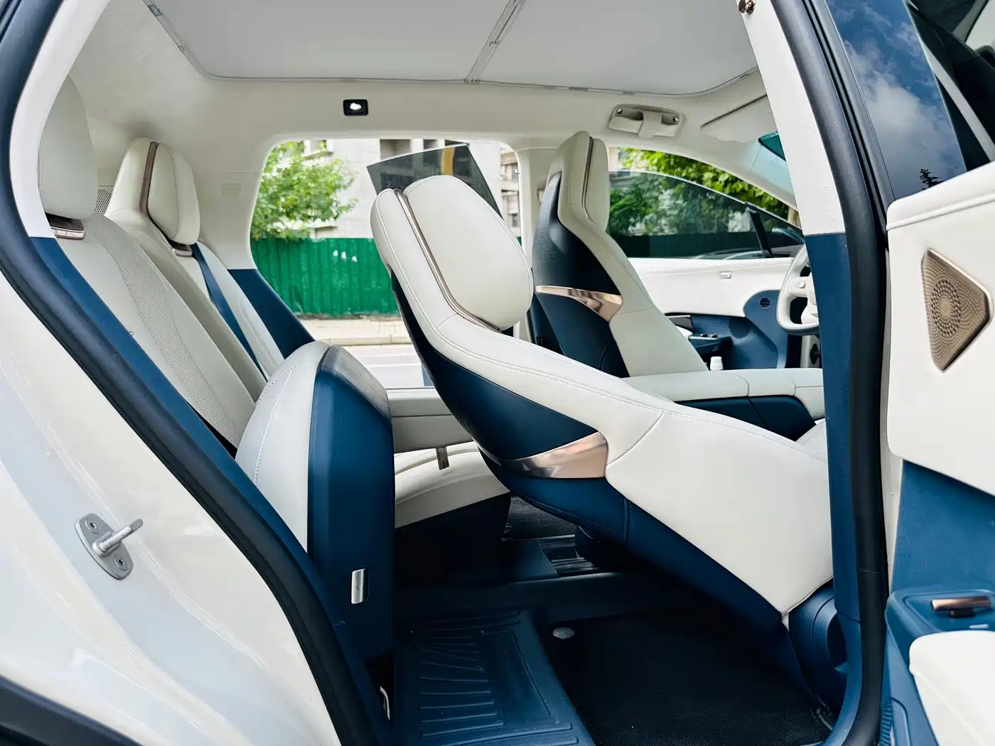 ZEEKR X 2024 2024 Model 4-Seat RWD Version