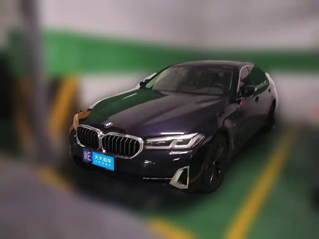 Фото 1 - BMW 5 Series
