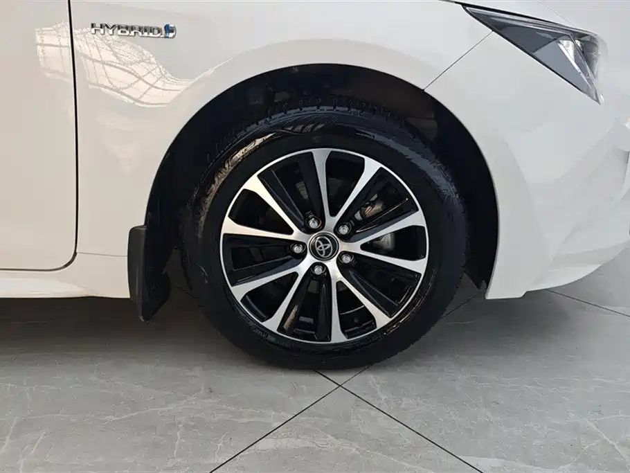 Toyota Levin 2023 Smart Hybrid 1.8L Leading Edition фото 6
