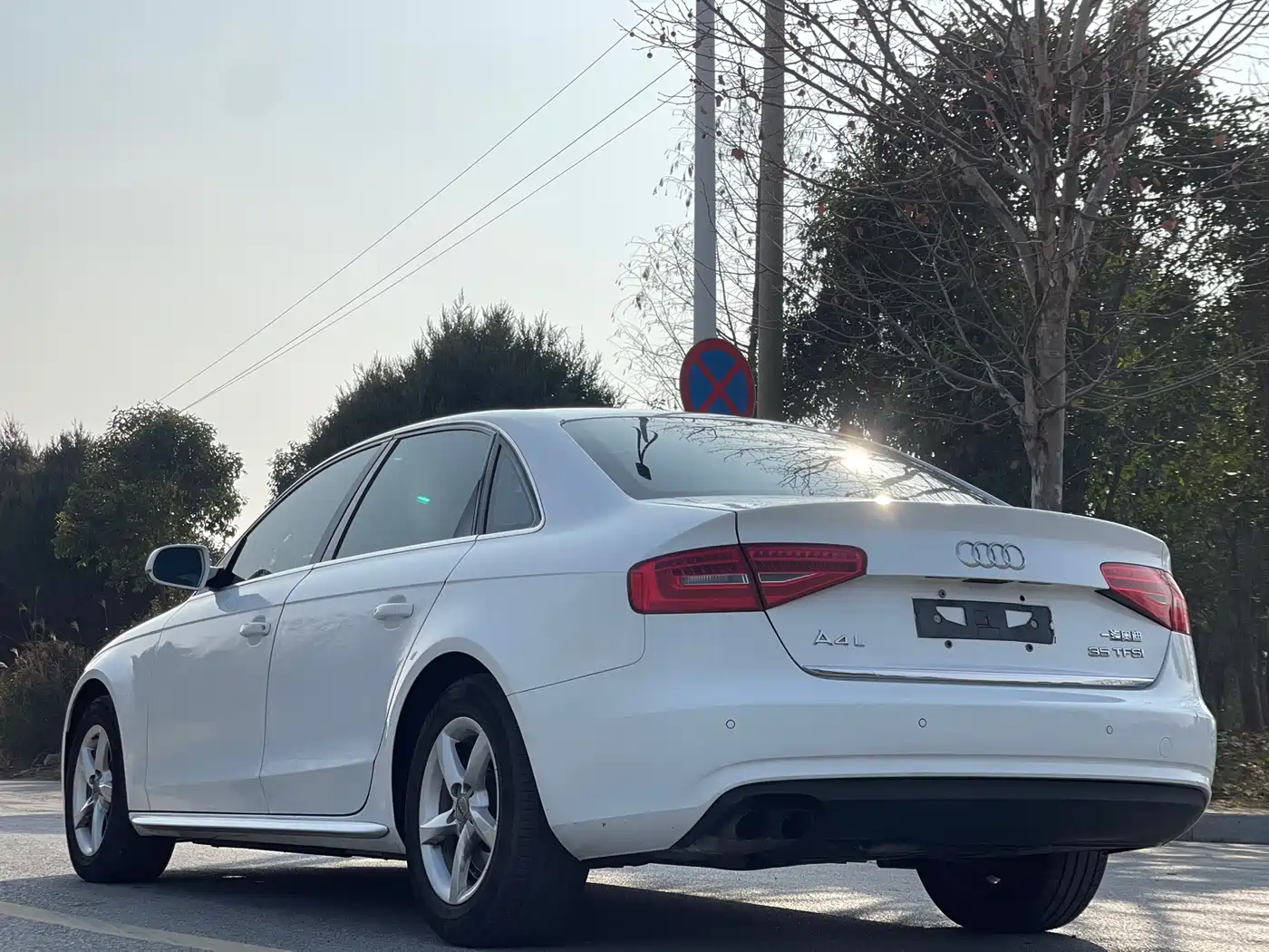Audi A4L 2013 35 TFSI Automatic Standard фото 5