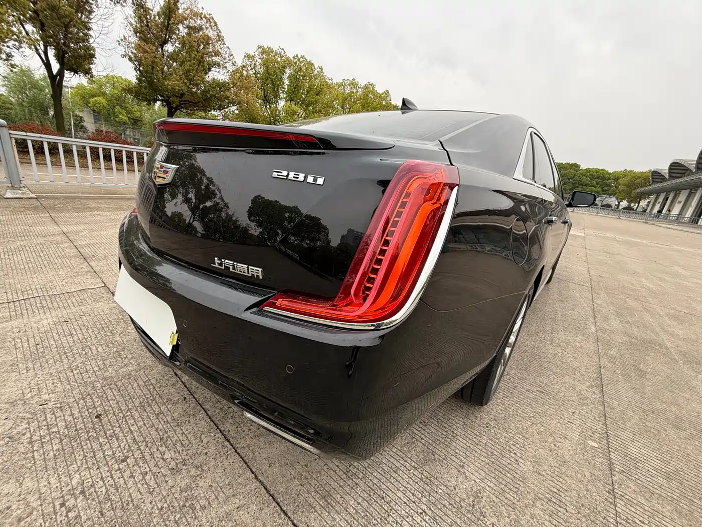 CADILLAC XTS