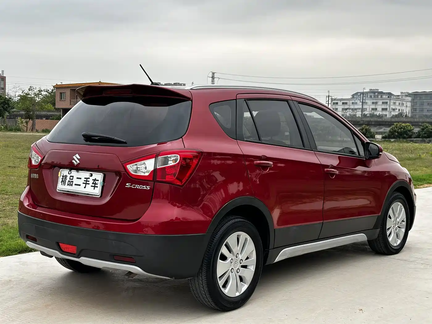 Suzuki SX4 S-Cross 2016 2015 1.6L CVT 2WD Progressive